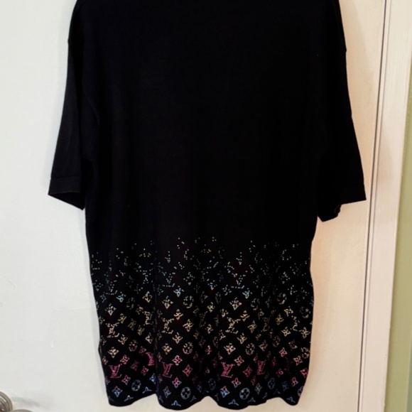 LE Louis Vuitton Monogram Gradient Embellished Crewneck Black XL - Picture 3 of 6